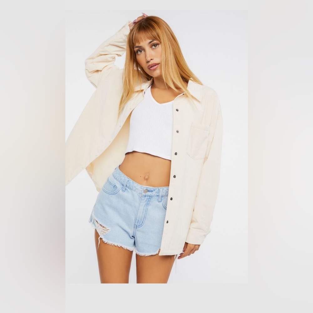 Forever 21 New With Tags Dolphin-Hem Buttoned Shacket